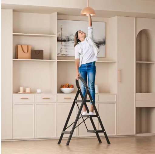 3 Step Ladder, Strong Load Capacity, Folding Household Climbing Ladder, Non-Slip, Heavy Duty Step Stool For Installing Light
